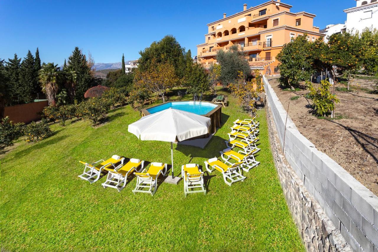 Casa Flores Con Piscina Interior Climatizada Alcaucín エクステリア 写真